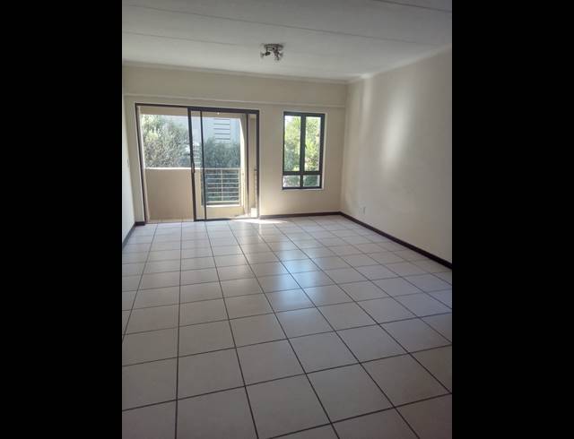 0.5 BEDROOM APARTMENT TO LET IN PAULSHOF